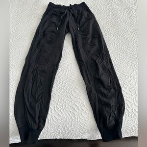 Lululemon Mid-Rise Dance Studio Jogger